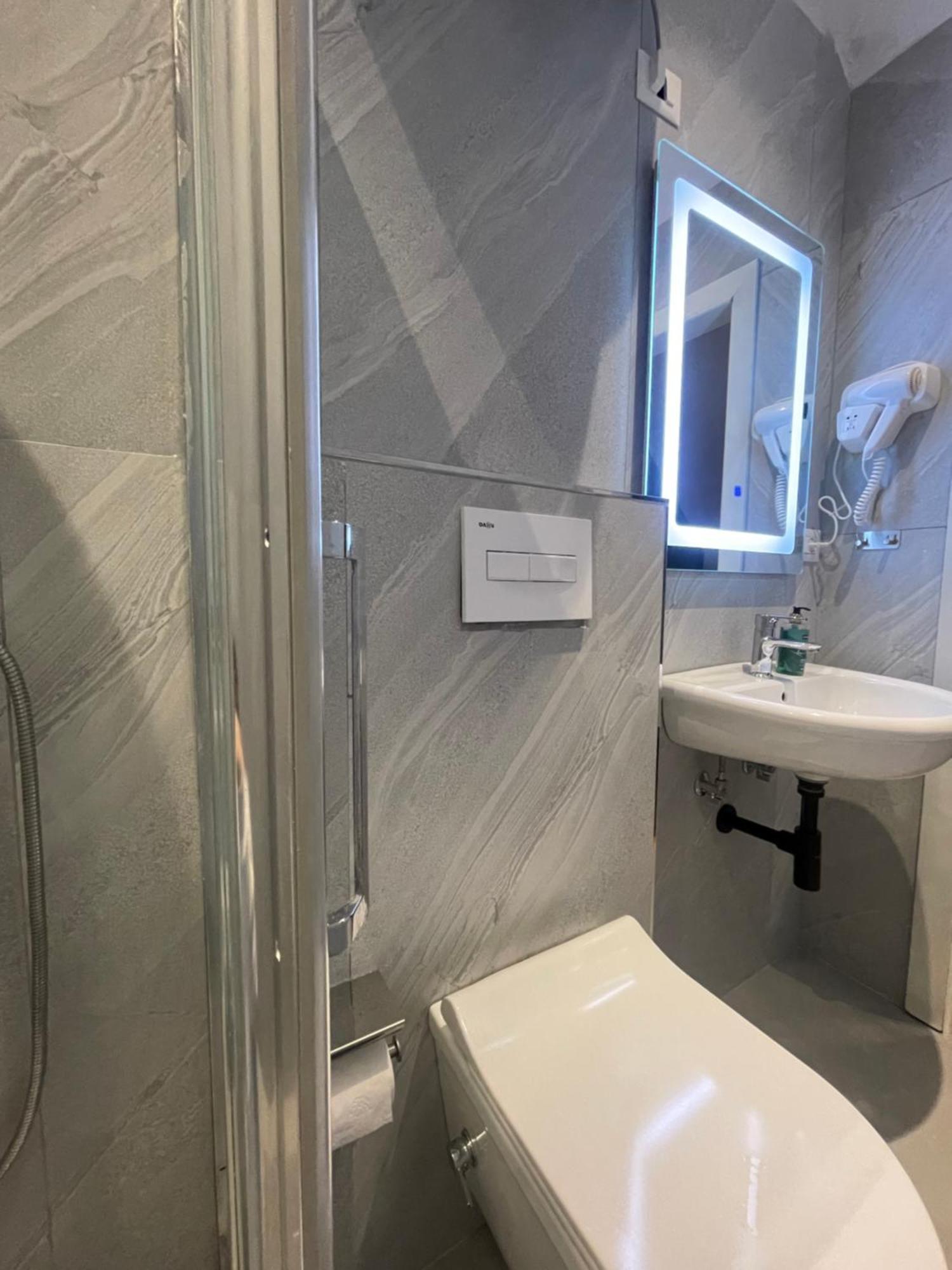 Pog Apartments Тирана Екстериор снимка