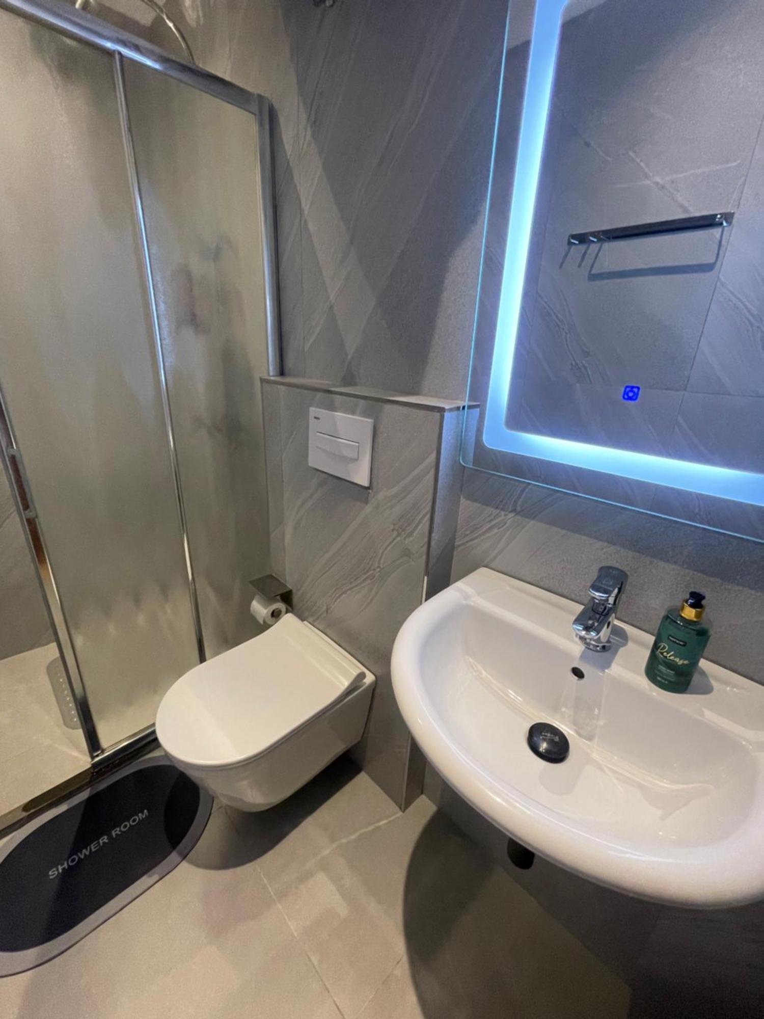 Pog Apartments Тирана Екстериор снимка
