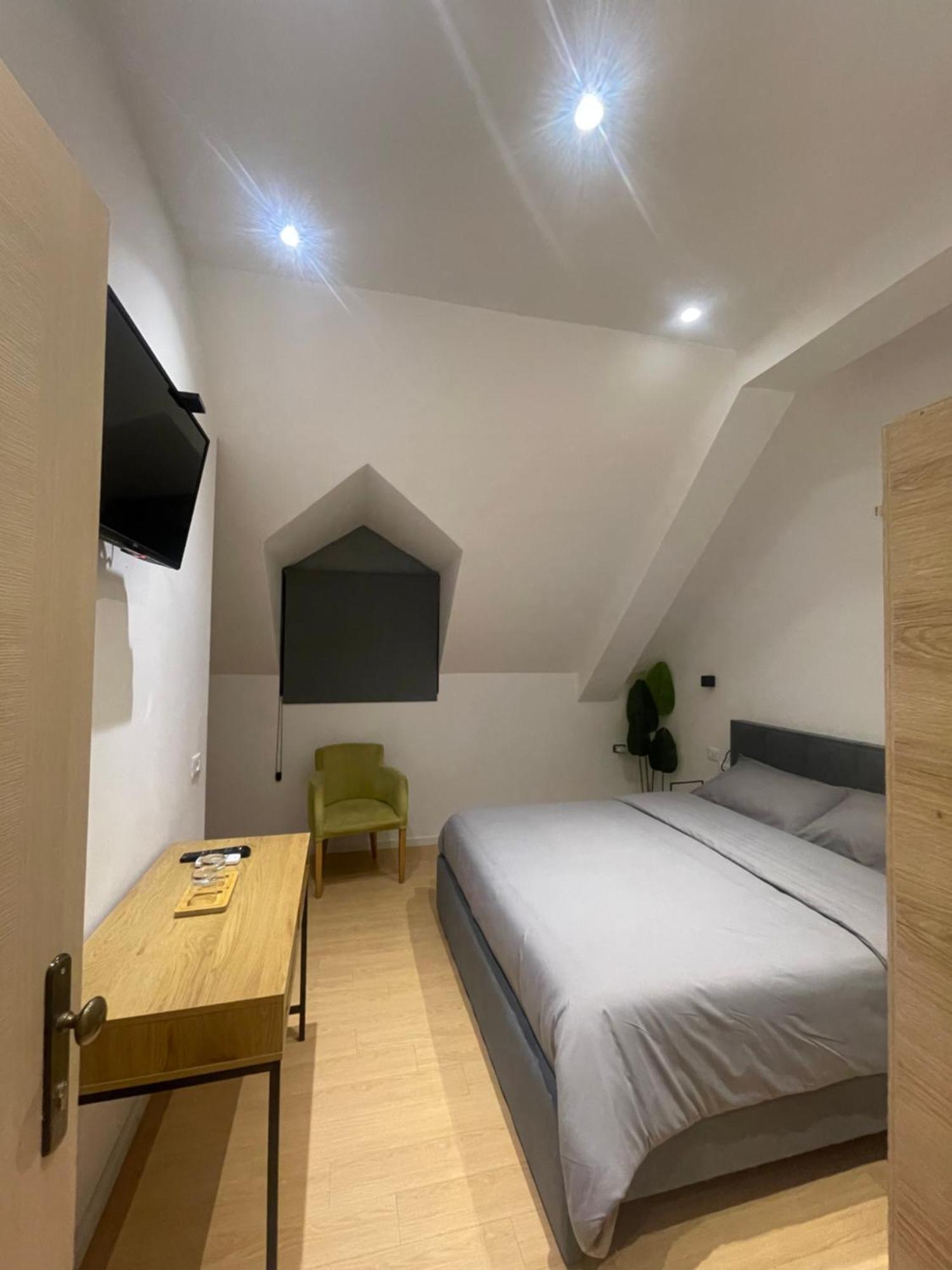 Pog Apartments Тирана Екстериор снимка
