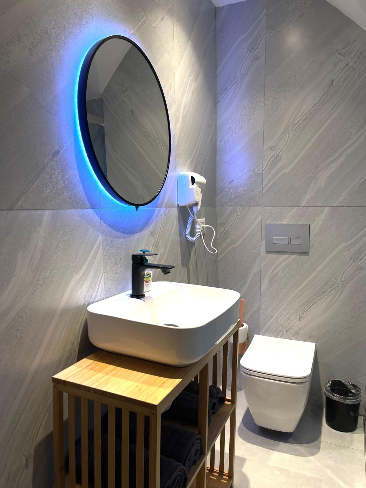 Pog Apartments Тирана Екстериор снимка