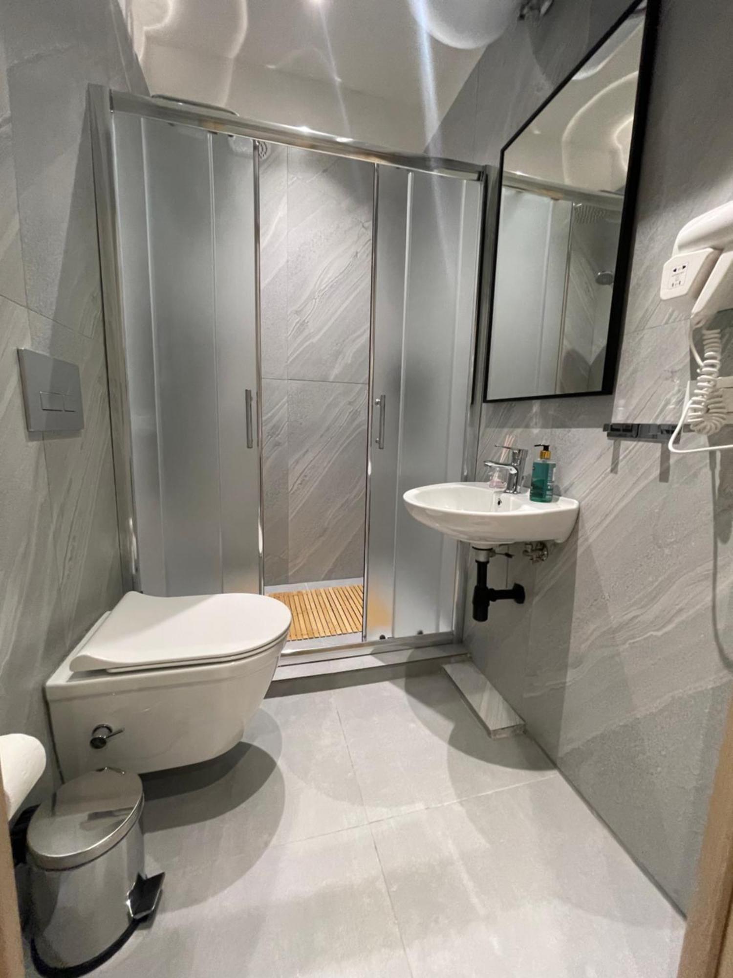 Pog Apartments Тирана Екстериор снимка